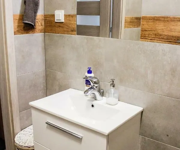 Modern Business Close To Center Check In 24h Appartement *