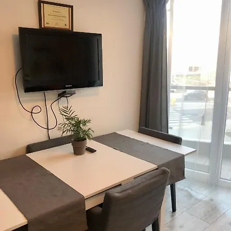 Modern Business Close To Center Check In 24h * Poznan